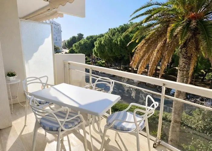 Les Terrasses De La Pinede, T3, 4p, & Pinede Lägenhet
