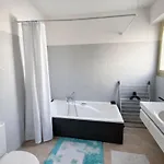Les Terrasses De La Pinede, T3, 4p, & Pinede شقة *