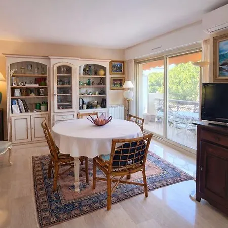 Appartement Les Terrasses De La Pinède, T3, 4p, Plage&pinède