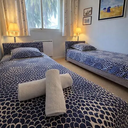 Les Terrasses De La Pinède, T3, 4p, Plage&pinède Appartement *